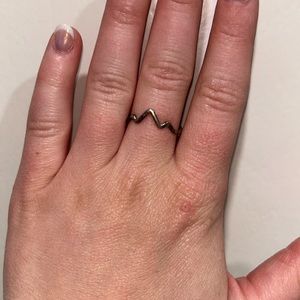 Mountain shaped ring
